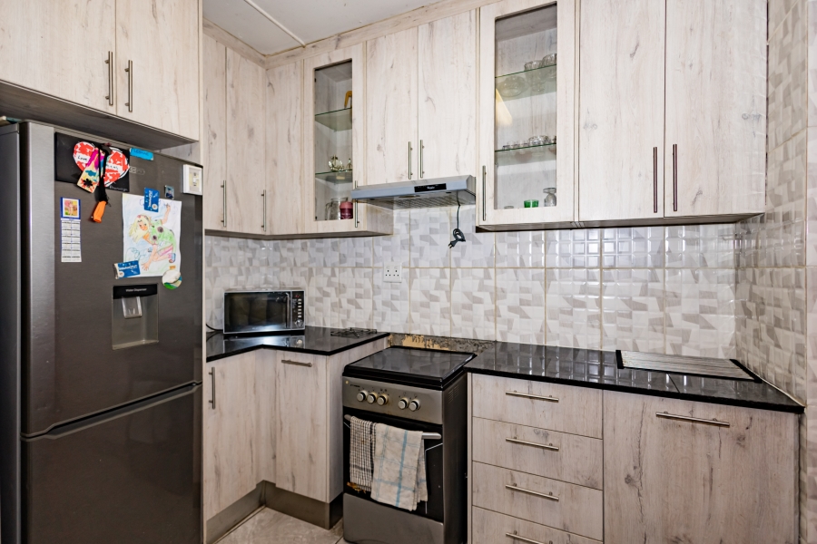 3 Bedroom Property for Sale in Silversands Western Cape